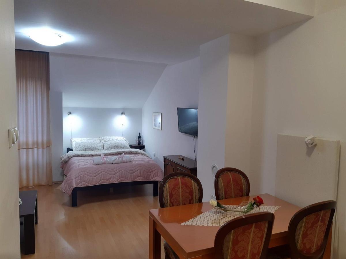 Sky Apartman Soko Banja Exterior photo